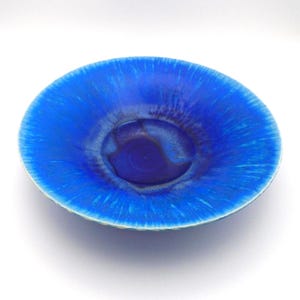 Vintage Studio Art Pottery MCM-style Bowl in Blues to Teal Drip Glaze, signed by the artist, Lyn Morrow master potter, Pittsboro, NC