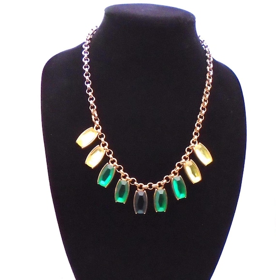 Vintage Coldwater Creek Green Stone Goldtone Necklace - Adjustable Length