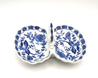 Vintage Vienna Woods "Blue Onion" Pattern Porcelain, Divided Dish by Seymour Mann, Made in Japan