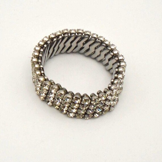 Vintage Rhinestone Stretch Bracelet: Three-Tier Crystal Wedding Jewelry