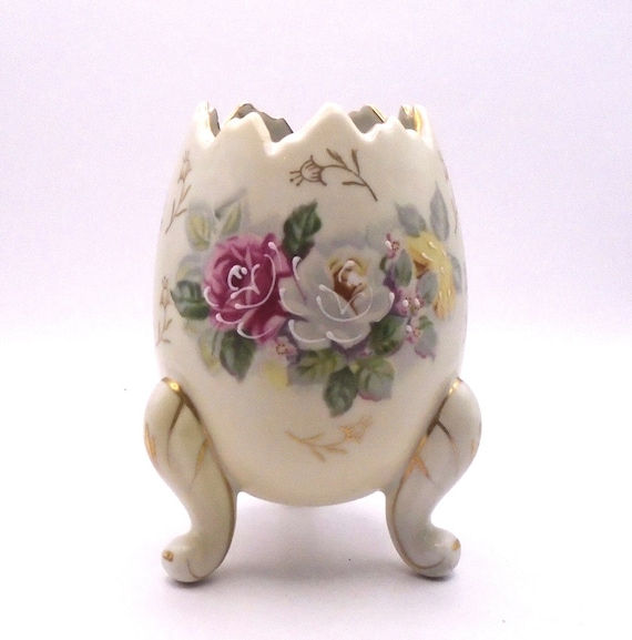 Vintage Inarco Egg Vase: Hand Painted Floral Porcelain with Gold Trim, 1960s Japan