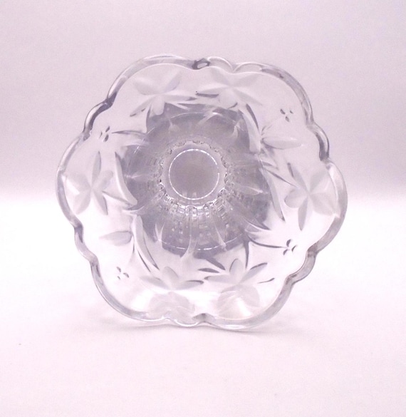 Vintage Clear Glass Vase: Etched Flower Pattern, Ribbed Sides