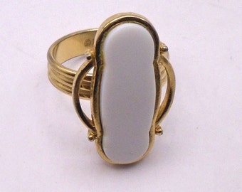 Vintage Designer Emmons Signed Art Deco Style Goldtone and White Lucite Oblong Statement Ring,  Adjustable