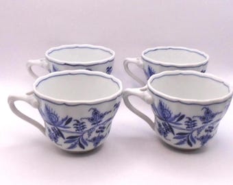 Vintage Blue Danube Blue Onion Pattern Tea/Coffee Set of 4 Cups, Made in Japan, Circa 1950's