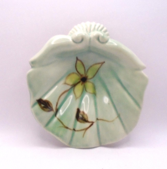 Vintage VonTury Pottery Dish: Mid-Century Modern Scallop Shell Tray