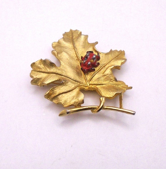 Vintage Sarah Coventry Gold Leaf with Ladybug Brooch/ Pin