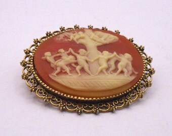 Vintage Victorian Style Cameo Brooch of Cherubs Dancing around a Tree, Brooch/Pin/Pendant