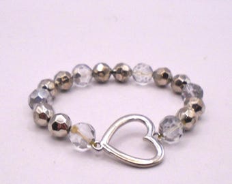 Vintage Cookie Lee Bead and Silver Metal Heart Stretch Bracelet