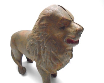 Antique 1920-30's AC Williams Cast Iron Lion Bank