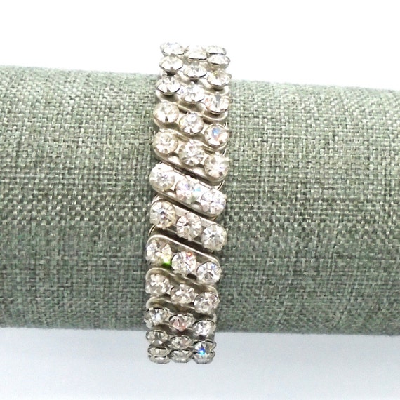 Vintage Rhinestone Expandable Bracelet