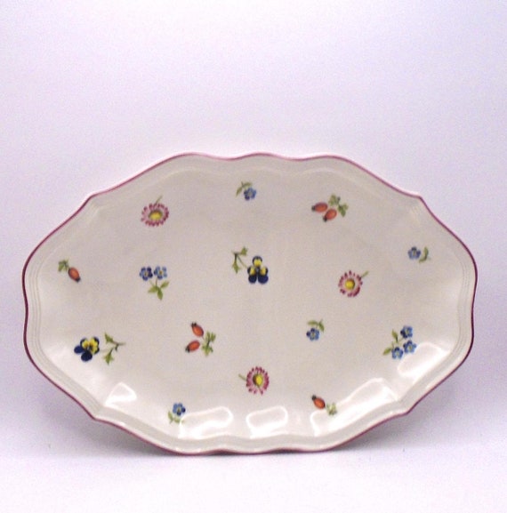 Villeroy & Boch Petite Fleur Serving Tray: Floral Pickle Dish