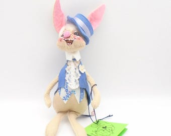 Vintage Annalee Mobilitee Posable 7" Bunny in Formal Attire, Circa 1976, Made in USA, Easter Collectibles