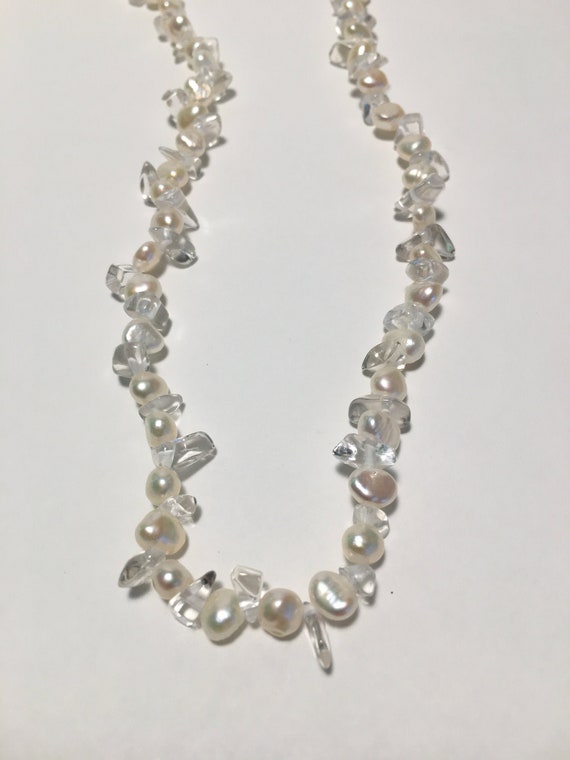 Vintage Faux Pearl, Crystal and Stone Beaded Necklace