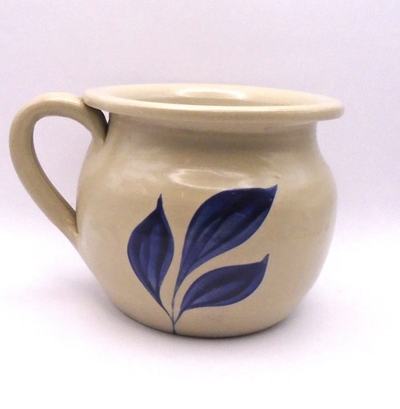 Vintage Williamsburg Gray Pottery Handled Crock, Salt Glazed Leaf, Cobalt Blue, USA