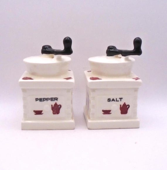 Vintage MG Coffee Grinder Ceramic Salt and Pepper Shaker Salt, Made in Japan