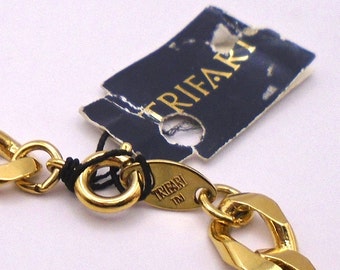 Collier Vintage Trifari Serpent Avec Cabochon Rose - Bijou Ancien Occasion