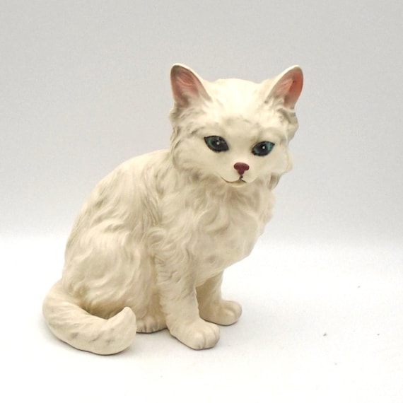 Vintage Lefton Persian Cat Figurine: White & Gray Porcelain, Vivid Blue Eyes
