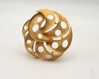 Vintage Crown Trifari Gold Windmill Brooch/Pin, Circa 1950's, Rare Find