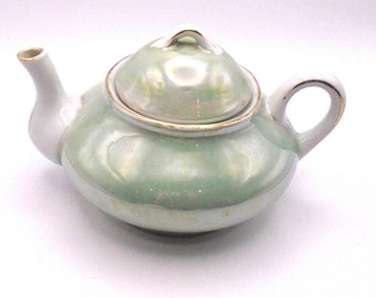 Vintage HGB Co.,Bavaria Small Lusterware Teapot, Glossy Green