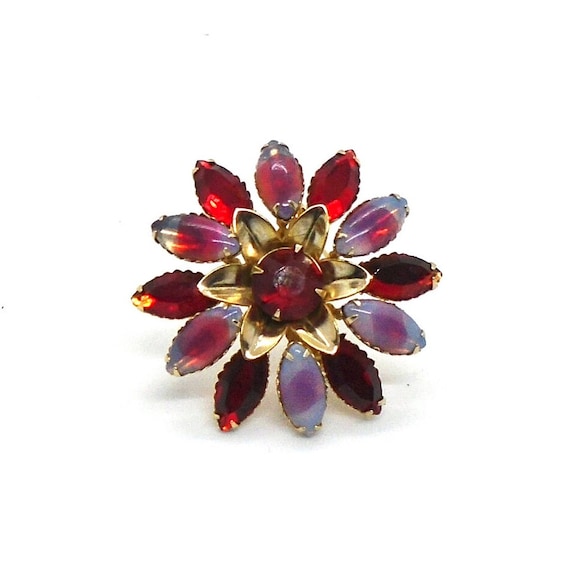 Vintage Thermoset Plastic Red and Pearlized White Flower Brooch/Pin