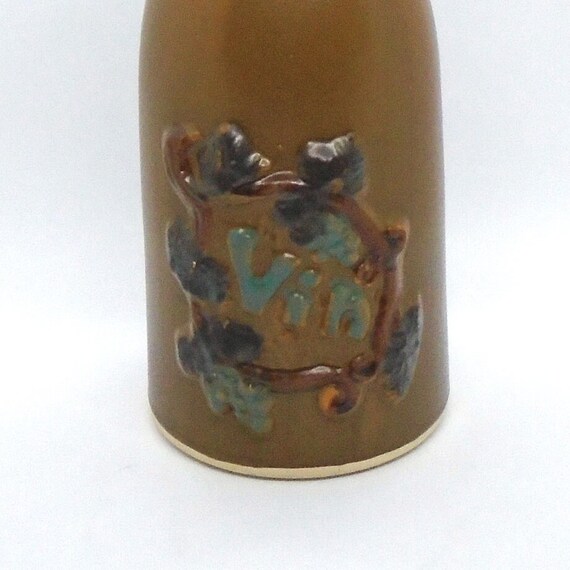 Vintage B Welsh Pacific Stoneware Pottery “Vin” 11-Inch Wine Carafe