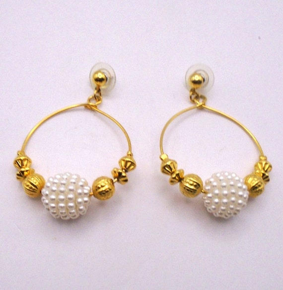 Vintage Avon Pearl Golden Ball Pendant Large Circle Dangling Pierced Earrings, Circa 1990's