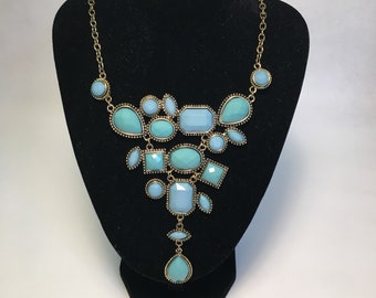 Vintage Turquoise Costume Bib Necklace and matching Pierced Drop Earrings