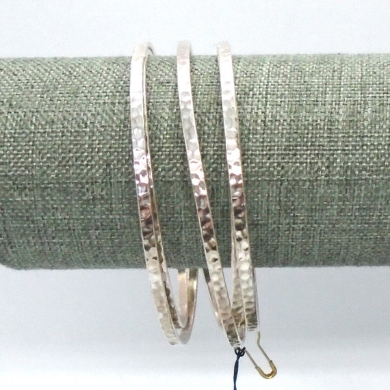 Vintage Silver Plated Hammered Bangle Bracelet