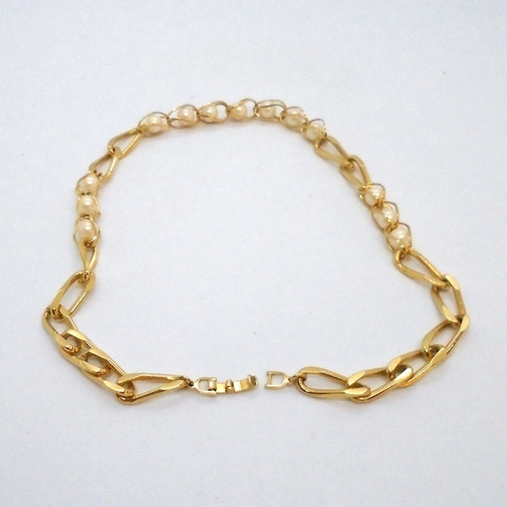 Vintage Goldtone Chunky Chain and Caged Pearl Nec… - image 5