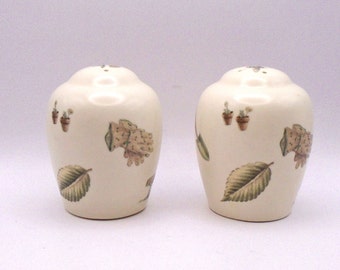 Vintage Pfaltzgraff Naturewood Garden Salt and Pepper Shaker Set, Circa  1990's Stoneware, Marked USA