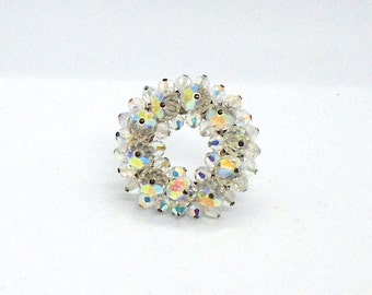 Vintage Glass Wreath Brooch/Pin