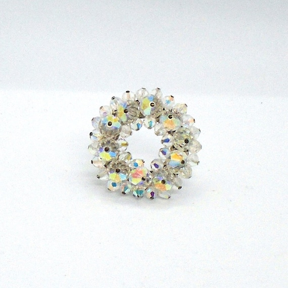 Vintage Glass Wreath Brooch/Pin