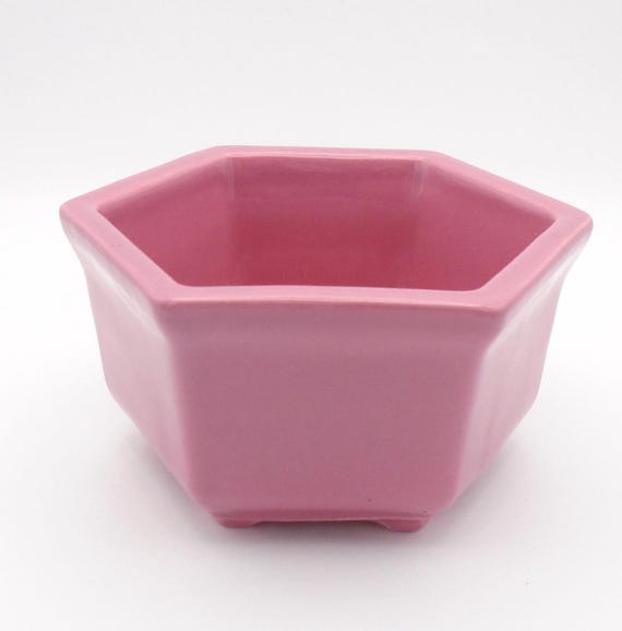 Vintage Art Deco/Mid-Century Modern Small Pink Hexagon Planter, Haeger, 4002, U.S.A.