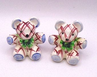 Vintage 1950's Plaid Teddy Bear Pear Salt and Pepper Set Made in Japan