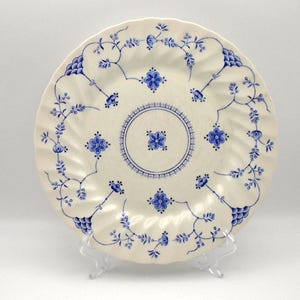 Vintage Myott Finlandia Plate Made in Staffordshire England, Circa
