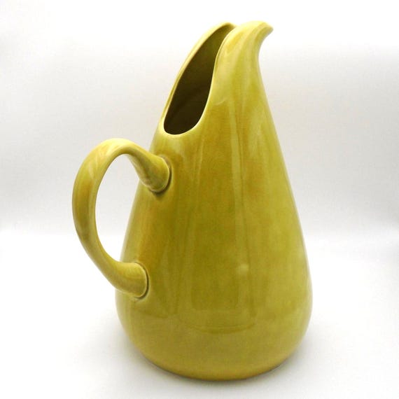 Vintage Mid-Century Modern 1950's Russell Wright "American Modern" Chartreuse Pitcher, Steubenville Pottery