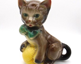 Vintage 1950's Royal Copley Cat/Kitten wearing a Bow with Yellow Ball of Yarn Planter, Sebring, Ohio, USA