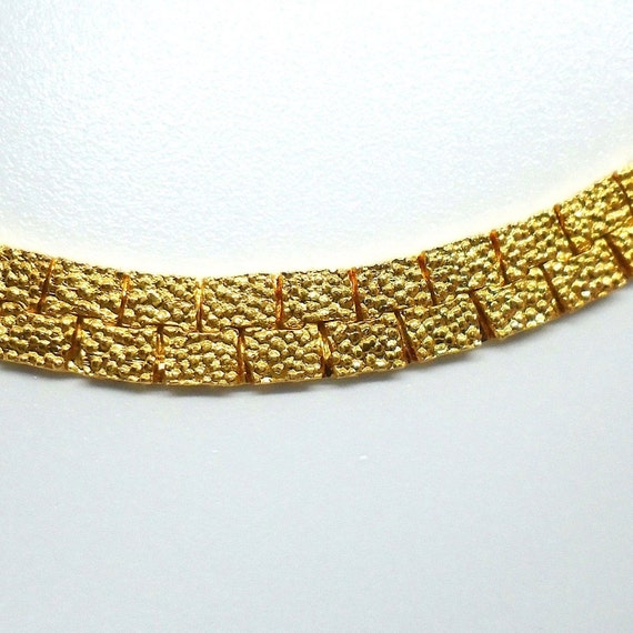 Vintage Nugget Textured Goldtone Serpentine Neckl… - image 8