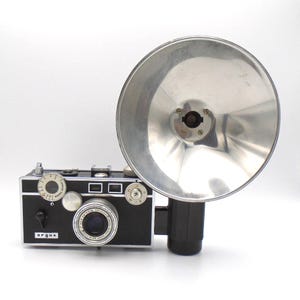 Appareil photo argentique 35 mm Argus C3 « The Brick » 35 mm, avec posemètre L44 et flash, fabriqué aux États-Unis