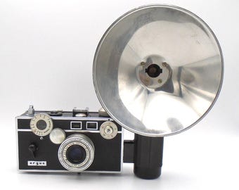 Vintage 1950's Argus C3 "The Brick" 35mm Rangefinder Film Camera, with L44 Light Meter and Flash attachment, Made in USA