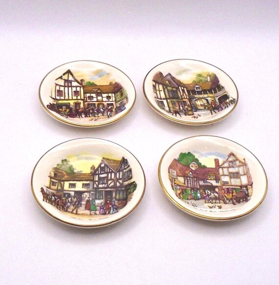 Vintage Myott Old Coach House Miniature Plates: England Souvenir Set