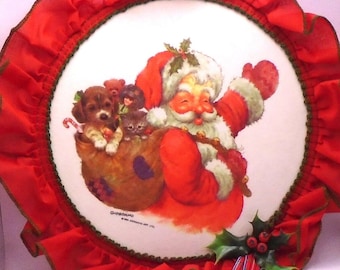 Vintage Giordano Wall Art 12" Santa 1986 Christmas Sack with Toys and Cat and Dog, Holly Berries with Plaid Ribbon