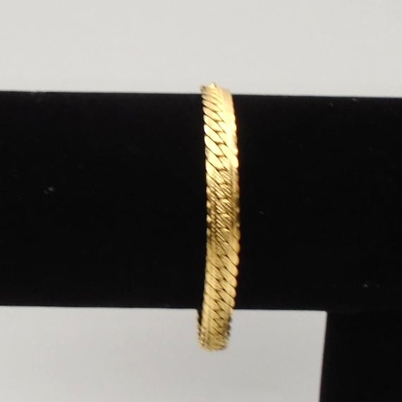 Vintage Merlite Goldtone Herringbone Bracelet: 7.25" Costume Jewelry