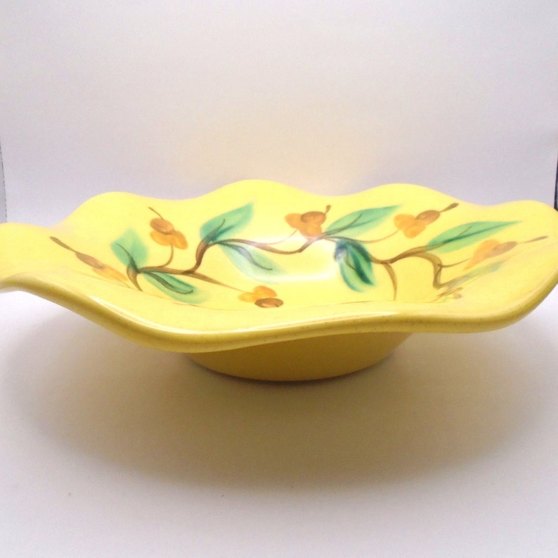 Vintage Gail Pittman Pottery Hand Painted Yellow Fluted Bowl Etsy