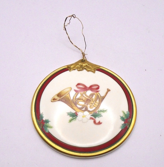 Vintage 1990's American Bone China Pfaltzgraff Yuletide Christmas Ornament, Made in USA