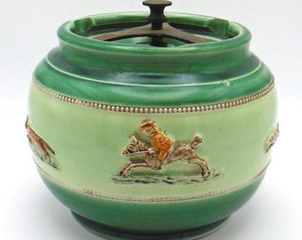 Vintage 1930's Bourne Denby Derby stoneware pottery "Fox Hunt" Humidor, lid, and three-arm screw-threaded knob fastener, Made in England