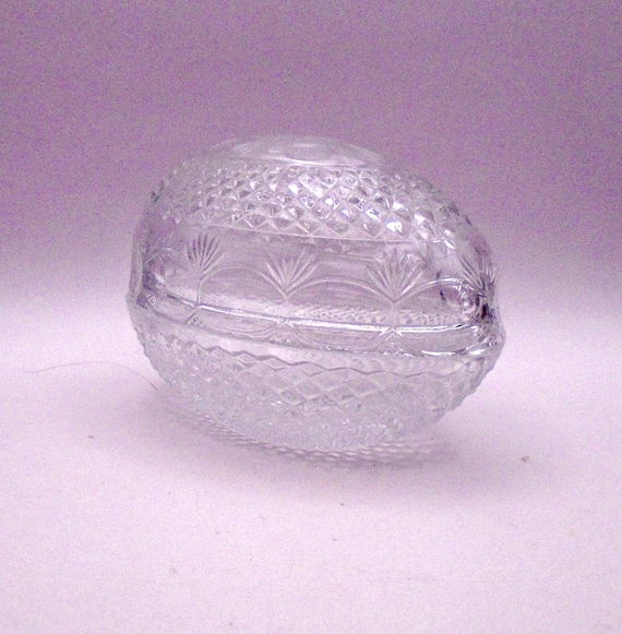 Vintage Avon Glass Trinket Box: Lidded Egg Shaped Dish, 1977 Mother's Day