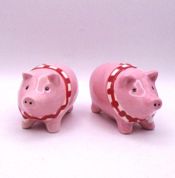 Vintage Ceramic Pigs with Plaid Bandanas Salt and Pepper Shaker Set