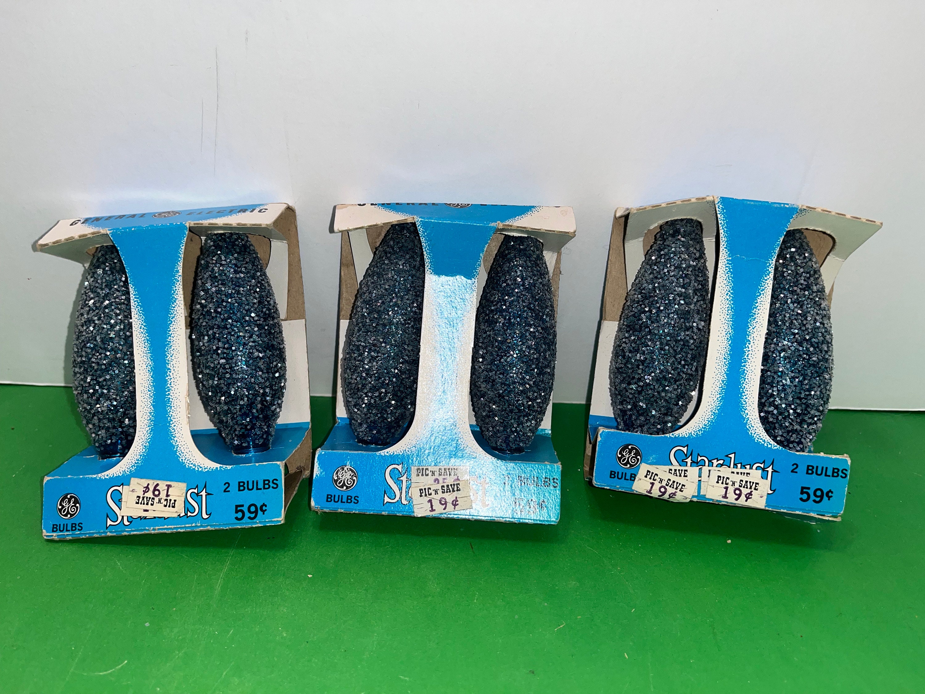 6 Mid Century Stardust Light Bulbs, GE Sugar Coated Stardust Bulbs Blue, Stardust D90 Blue Light Bulbs, Stardust Blue Bulbs, New Old Stock