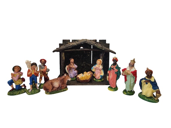 Vintage 11 Piece Italian Nativity Set, Vintage Wooden Manger